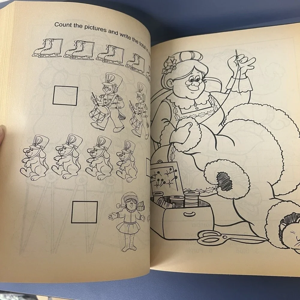 Vintage‎ jumbo Christmas coloring and activity book Landolls 1993 edition puppy